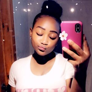 Meet your Posher, Amagynn